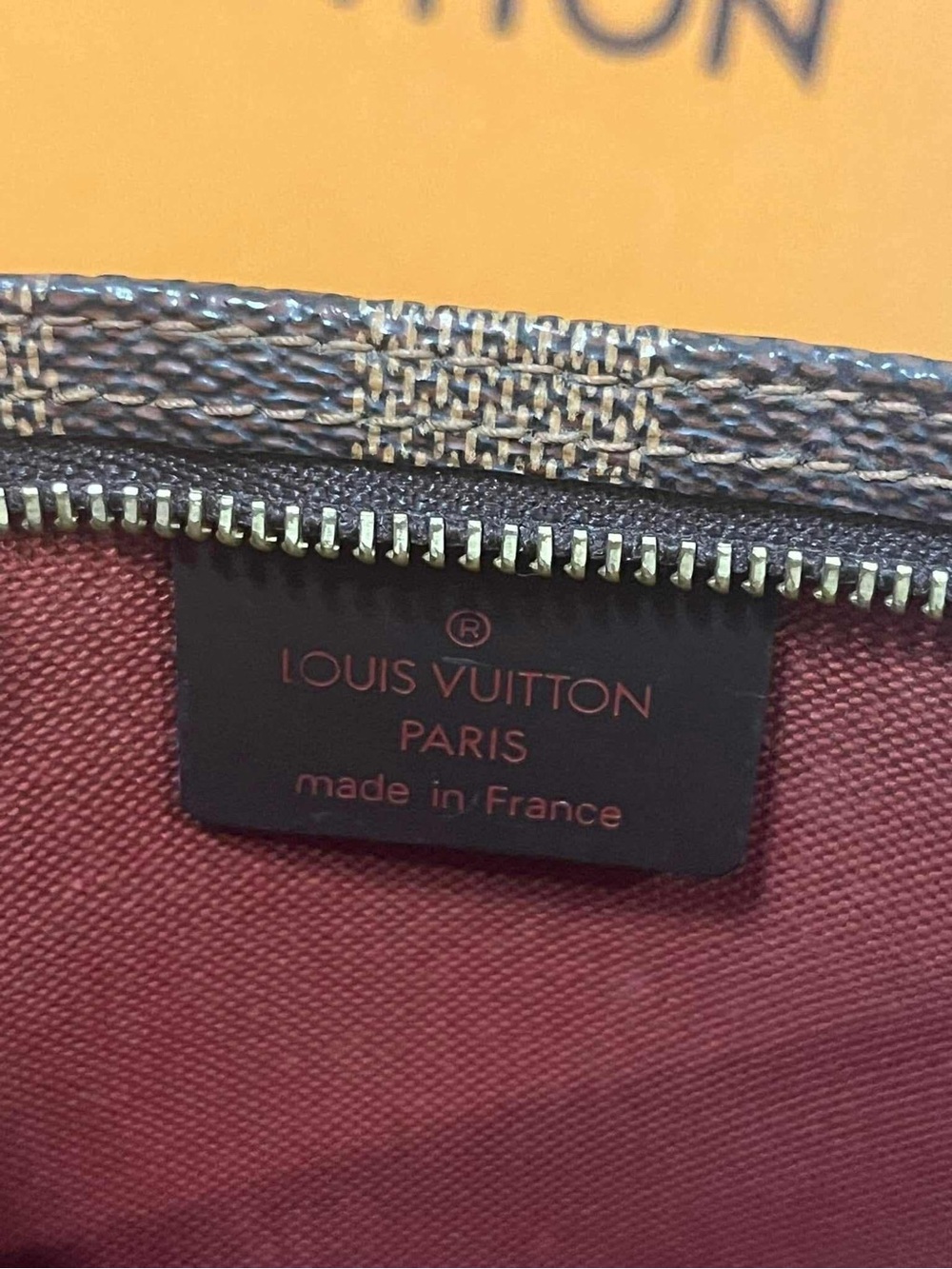 Louis Vuitton Damier Ebene Shoulder Pochette - Picture 3 of 13